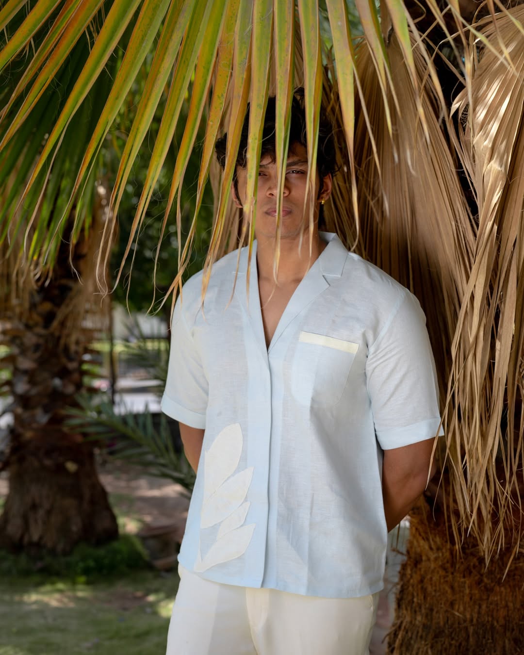 Meet Neel Kamal - Front View